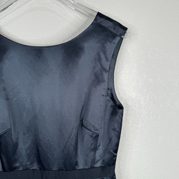 Marc by Marc Jacobs Sheath Dress Size 4 Black Silky Classic Sleeveless Cocktail - Picture 3 of 16